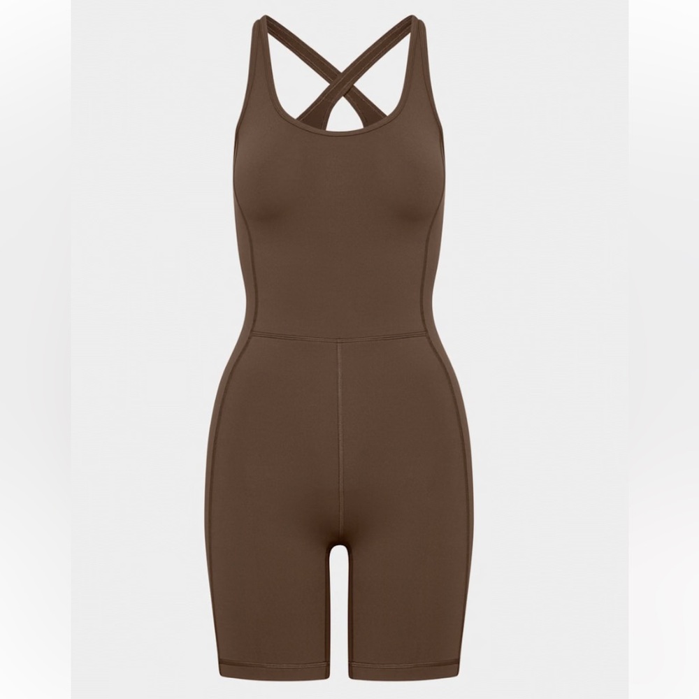 aritzia tna motion romper 🤎